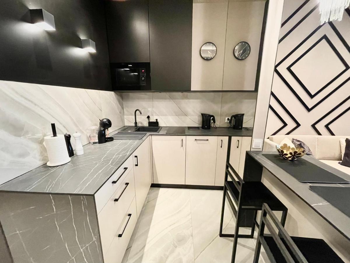 Apartament Elegance Hanza Tower Stettino Esterno foto