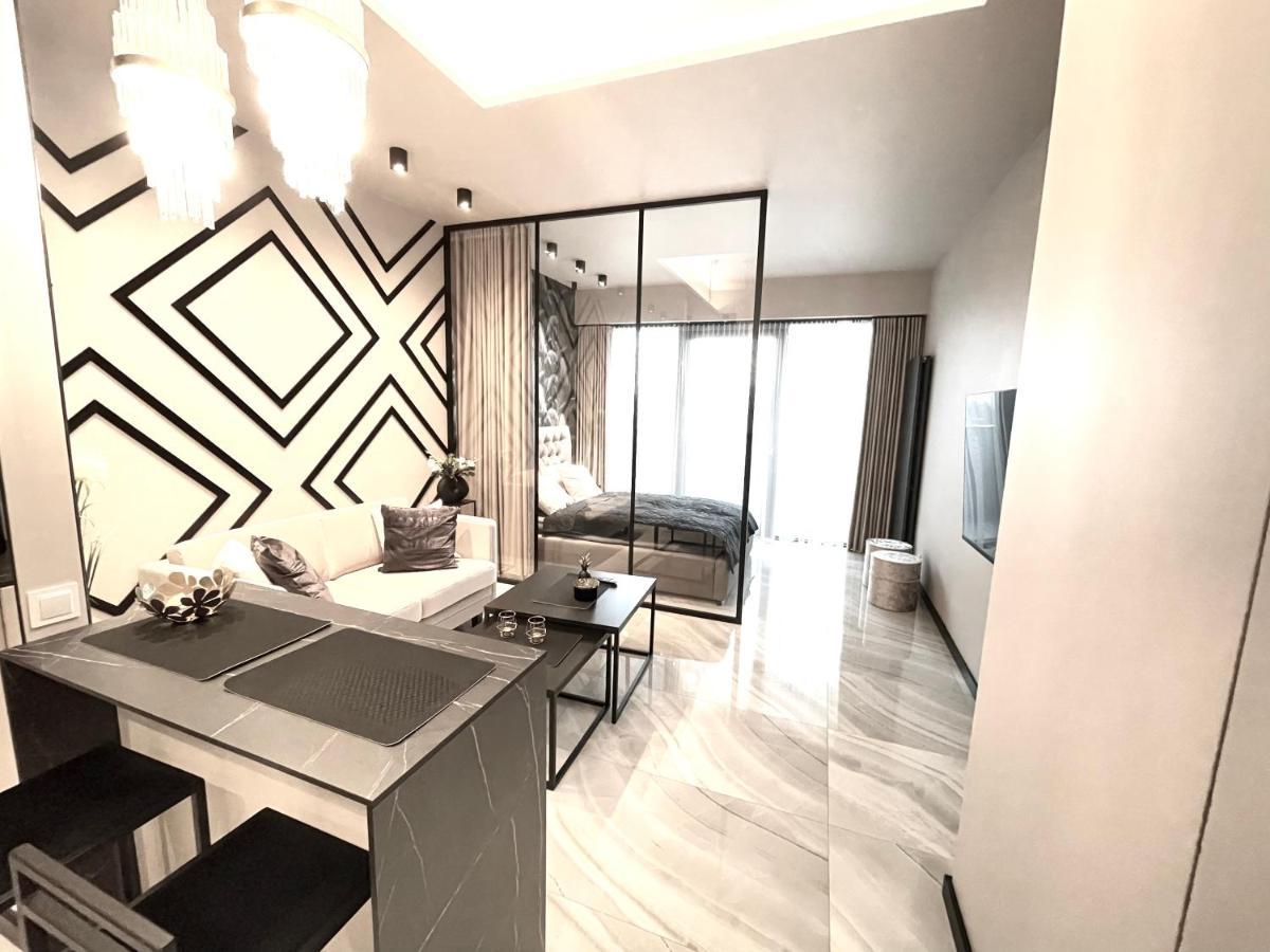 Apartament Elegance Hanza Tower Stettino Esterno foto